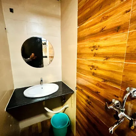 Divine Sparrow Family Homestay